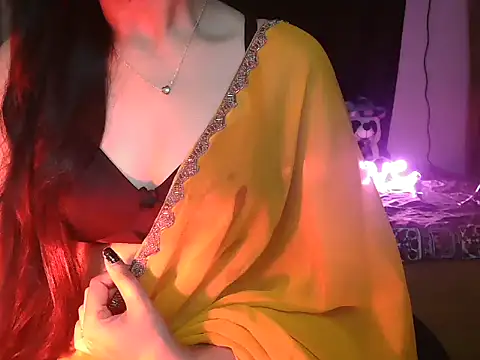 Sonam-kapur1 online show from 06/13/26, 03:43