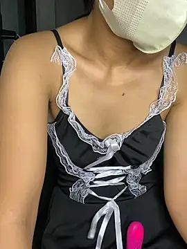 -Lilyn- online show from 07/19/26, 05:49