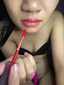 -Lilyn- online show from 07/21/26, 06:10