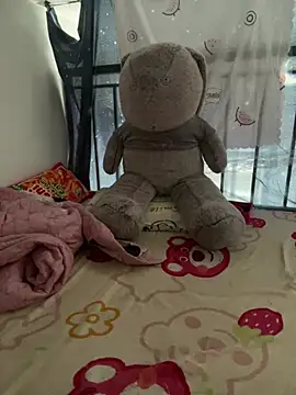 Lyn baby online show from 07/04/26, 06:41