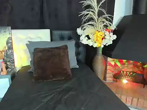 Snapshot of Vicky_Angeel chatting on 04/20/26, 03:26 Vicky Angeel online show from 04/20/26, 03:26
