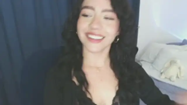 Katiieee online show from 06/24/26, 03:38