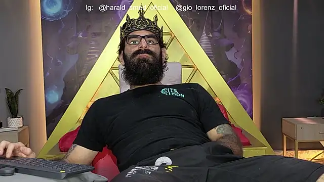 Snapshot of Haraldsmed chatting on 06/12/26, 01:10 Haraldsmed online show from 06/12/26, 01:10