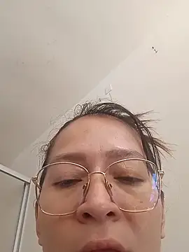 Dr Edna naughty online show from 06/18/26, 03:27