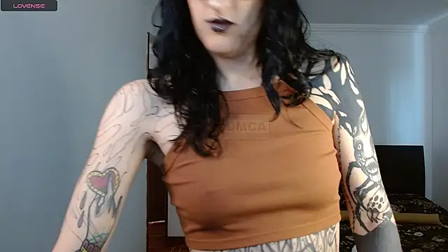 VelvetVal  online show from 04/16/26, 03:02
