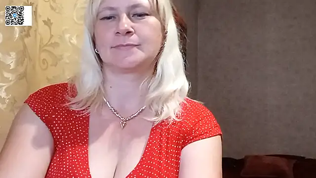 DiamondLady555 online show from 06/21/26, 07:05