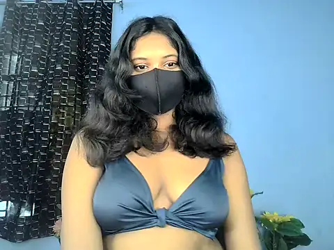 KASHISH SINGH  online show from 05/05/26, 04:42
