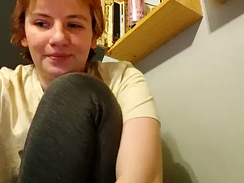 Snapshot of thatcutesubgirlwlw chatting on 03/16/26, 05:28 thatcutesubgirlwlw online show from 03/16/26, 05:28