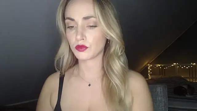 Snapshot of ScarlettSensitive chatting on 06/02/26, 07:16 ScarlettSensitive online show from 06/02/26, 07:16