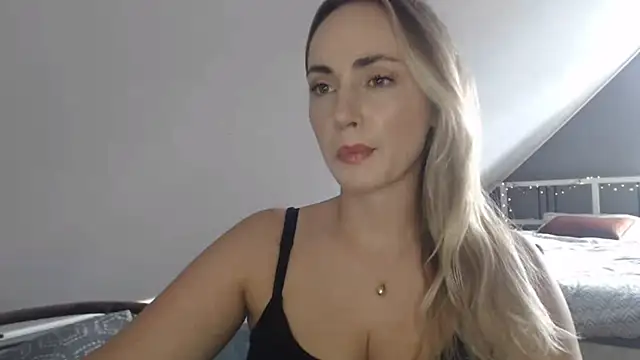 ScarlettSensitive online show from 07/22/26, 02:20