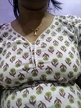 Snapshot of Chandrika_Yadav chatting on 03/11/26, 11:16 Chandrika Yadav online show from 03/11/26, 11:16