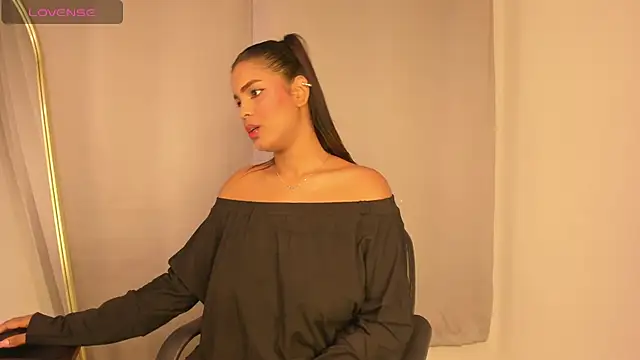 Aishs bigass online show from 07/05/26, 05:25