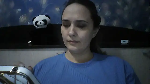 Snapshot of Alisa07qw chatting on 04/01/26, 02:14 Alisa07qw online show from 04/01/26, 02:14