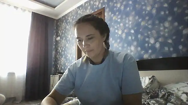 Snapshot of Alisa07qw chatting on 06/01/26, 05:31 Alisa07qw online show from 06/01/26, 05:31