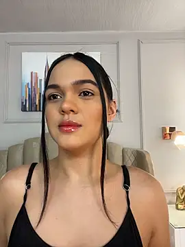 Bella-Ferrer online show from 05/20/26, 06:14