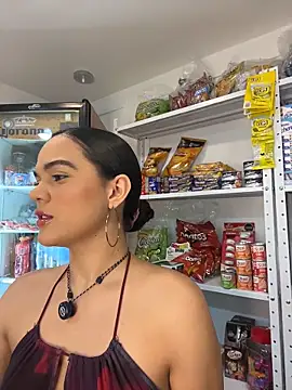 Bella-Ferrer online show from 06/19/26, 06:23