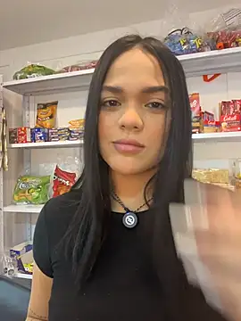 Bella-Ferrer online show from 06/25/26, 06:23