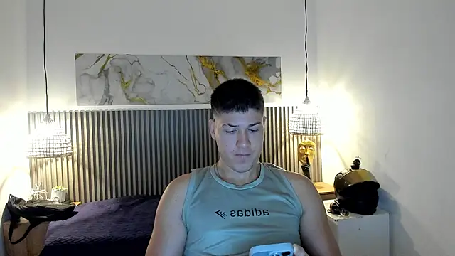 AlessandroFranco online show from 07/10/26, 12:52