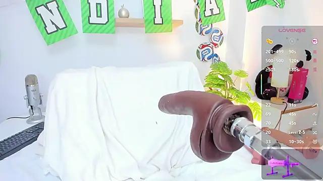 alexaa lovely online show from 07/16/26, 02:12