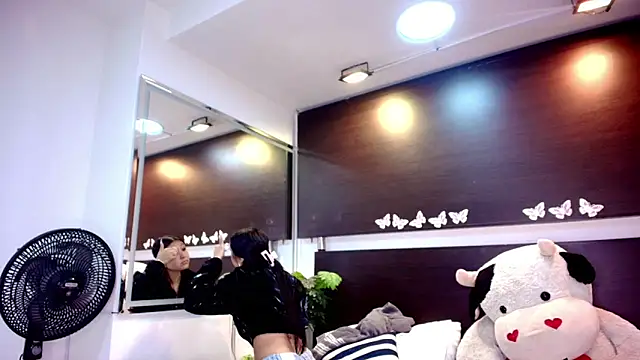 Gabriela meow online show from 06/03/26, 12:41