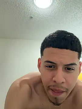 LatinHotxx2 online show from 07/26/26, 06:32