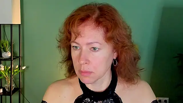 LeticiaRomano online show from 06/28/26, 03:56