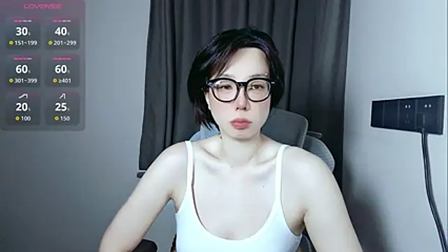 lin lin 520 520 online show from 08/08/26, 03:58