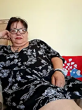 Snapshot of HotMilf80 chatting on 03/11/26, 10:10 HotMilf80 online show from 03/11/26, 10:10