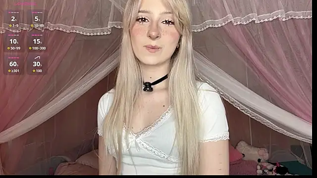 Snapshot of OnlyEva1 chatting on 07/27/26, 09:38 OnlyEva1 online show from 07/27/26, 09:38