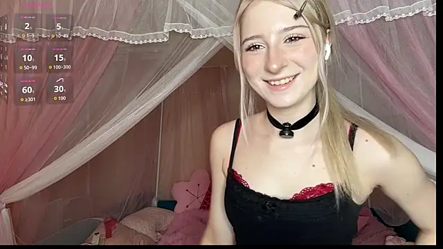 Snapshot of OnlyEva1 chatting on 07/28/26, 12:48 OnlyEva1 online show from 07/28/26, 12:48