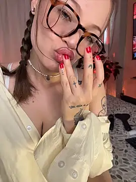 Tallulah Kinky online show from 06/16/26, 08:44