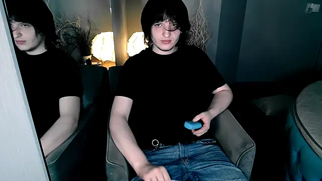 delalex online show from 05/12/26, 10:29