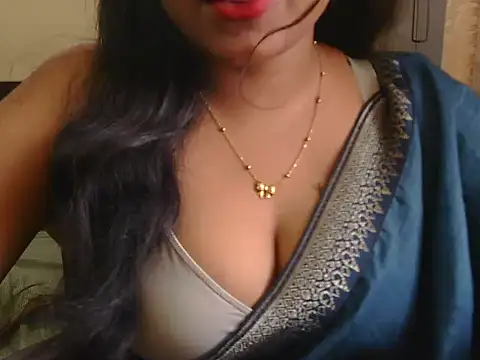 hottest mahiii online show from 06/03/26, 01:52
