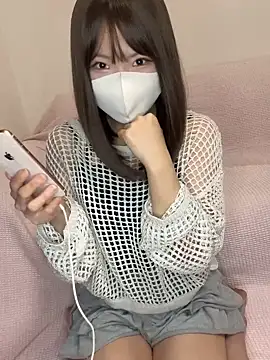 Snapshot of ichigonoiichan chatting on 05/28/26, 11:57 ichigonoiichan online show from 05/28/26, 11:57