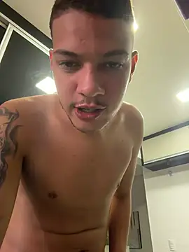 Jhonnylaionsousa online show from 06/14/26, 10:28