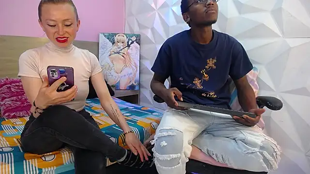Ebony N Blonde online show from 06/04/26, 08:37