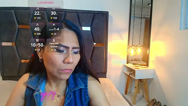 Snapshot of Keyla_Brunette_ chatting on 05/23/26, 11:58 Keyla Brunette online show from 05/23/26, 11:58