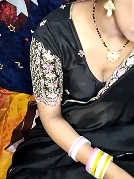 Hot lady234 online show from 06/03/26, 05:18