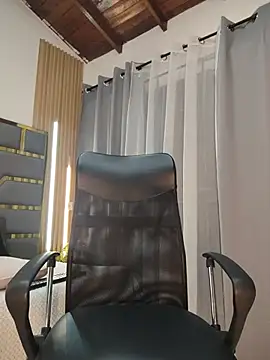 Oliver bigblack cock online show from 06/11/26, 07:12