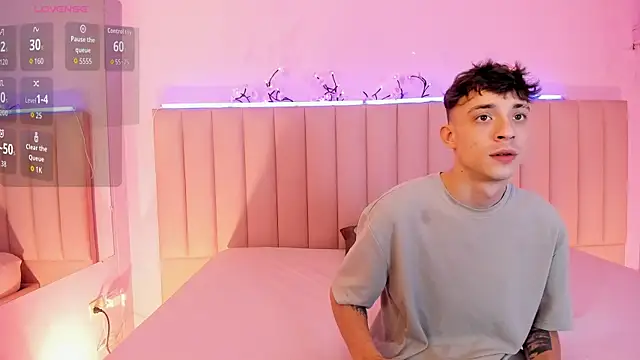 SecretLoversVIP online show from 06/10/26, 12:48