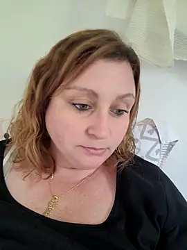Snapshot of duotroublant chatting on 06/10/26, 01:32 duotroublant online show from 06/10/26, 01:32