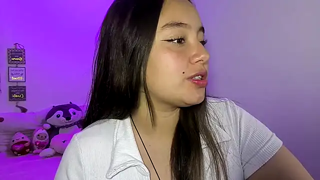 Snapshot of cherry_valeria chatting on 07/16/26, 03:12 cherry valeria online show from 07/16/26, 03:12