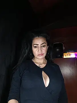 Alexandrina online show from 12/17/25, 04:51