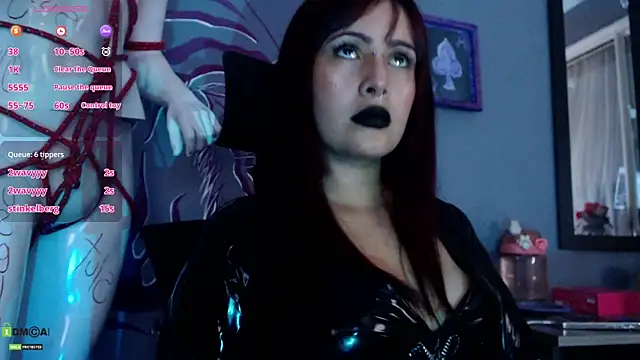 Regina Iris online show from 07/28/26, 09:03