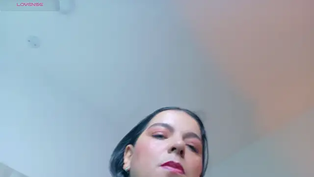 Snapshot of ScarletRause chatting on 07/17/26, 12:01 ScarletRause online show from 07/17/26, 12:01