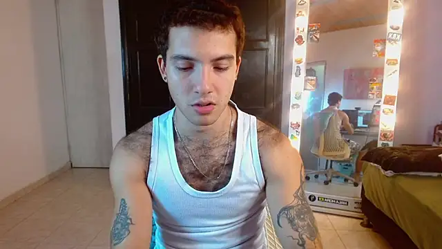 Snapshot of Seaboy_ chatting on 04/10/26, 04:44 Seaboy online show from 04/10/26, 04:44