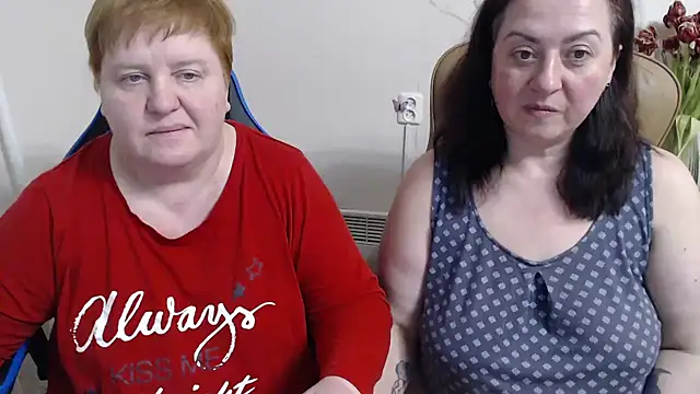 Snapshot of Lindy-Jeanie chatting on 03/15/26, 09:21 Lindy-Jeanie online show from 03/15/26, 09:21