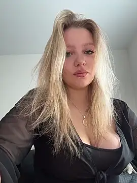 bettyloveu online show from 05/19/26, 04:08