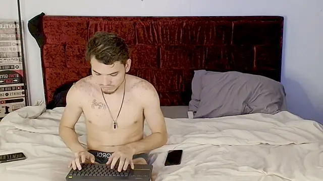 The Penthouse boys online show from 05/04/26, 01:23