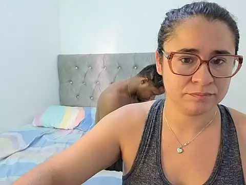 Snapshot of estrellajunior chatting on 06/07/26, 11:47 estrellajunior online show from 06/07/26, 11:47